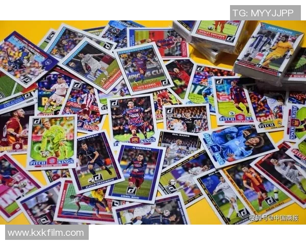 以球星卡片挂件足球点燃青春记忆收藏热潮