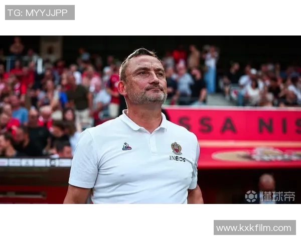 被骂惨的男足球星盘点 哪些球员因表现糟糕被球迷批评至极