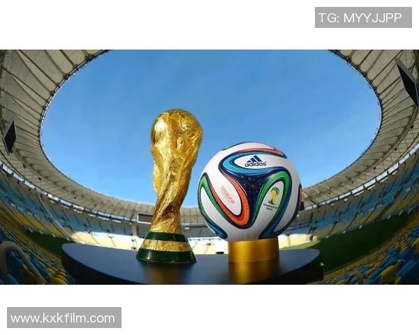 阿根廷足球传奇球星壁纸，感受世界杯冠军风采与激情四溢的绿茵场景