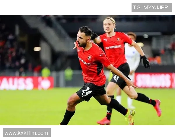 雷恩足球俱乐部球星崭露头角领衔球队争夺法甲冠军荣耀